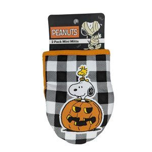 Peanuts 2 Pack Mini Mitts Snoopy and Woodstock in Jack-O-Lantern Pumpkin